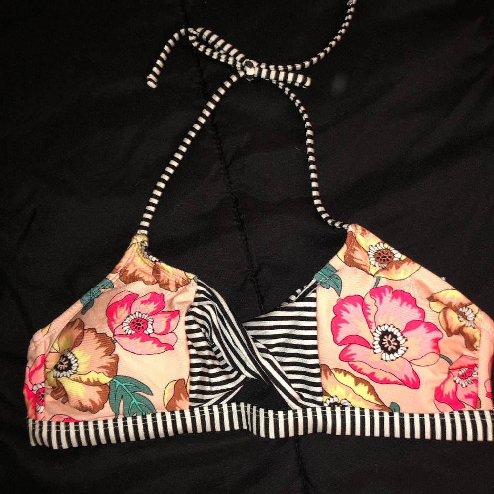 No Boundaries Bikini Top